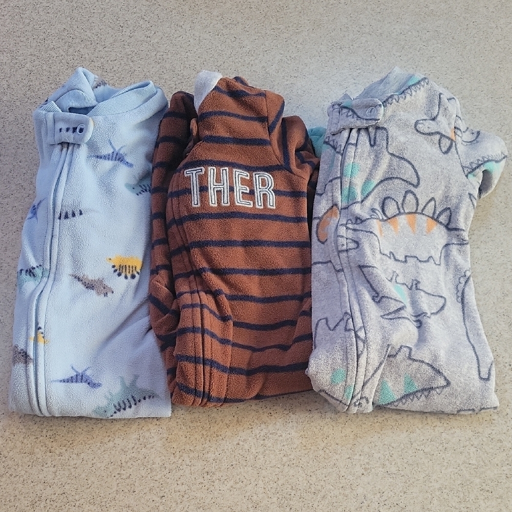 Carter's Warm Footie Pajamas 3 piece lot Size 9 Months
